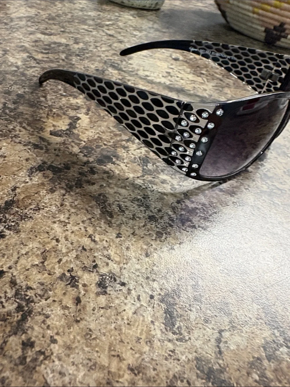 Source Unknown Black Women's Oversized Sunglasses